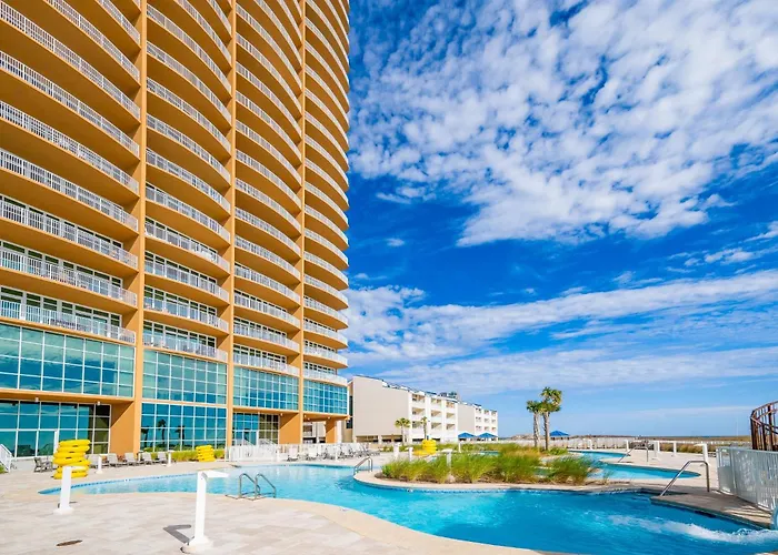 Phoenix Gulf Towers 303 Apartment