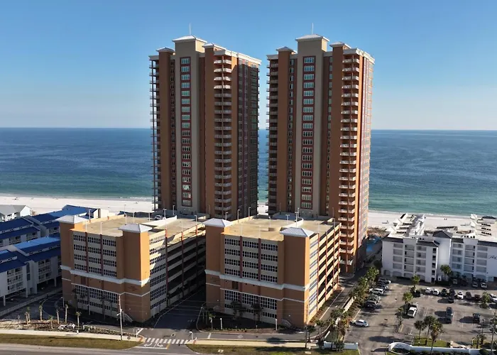 Phoenix Gulf Towers 303 Apartment *